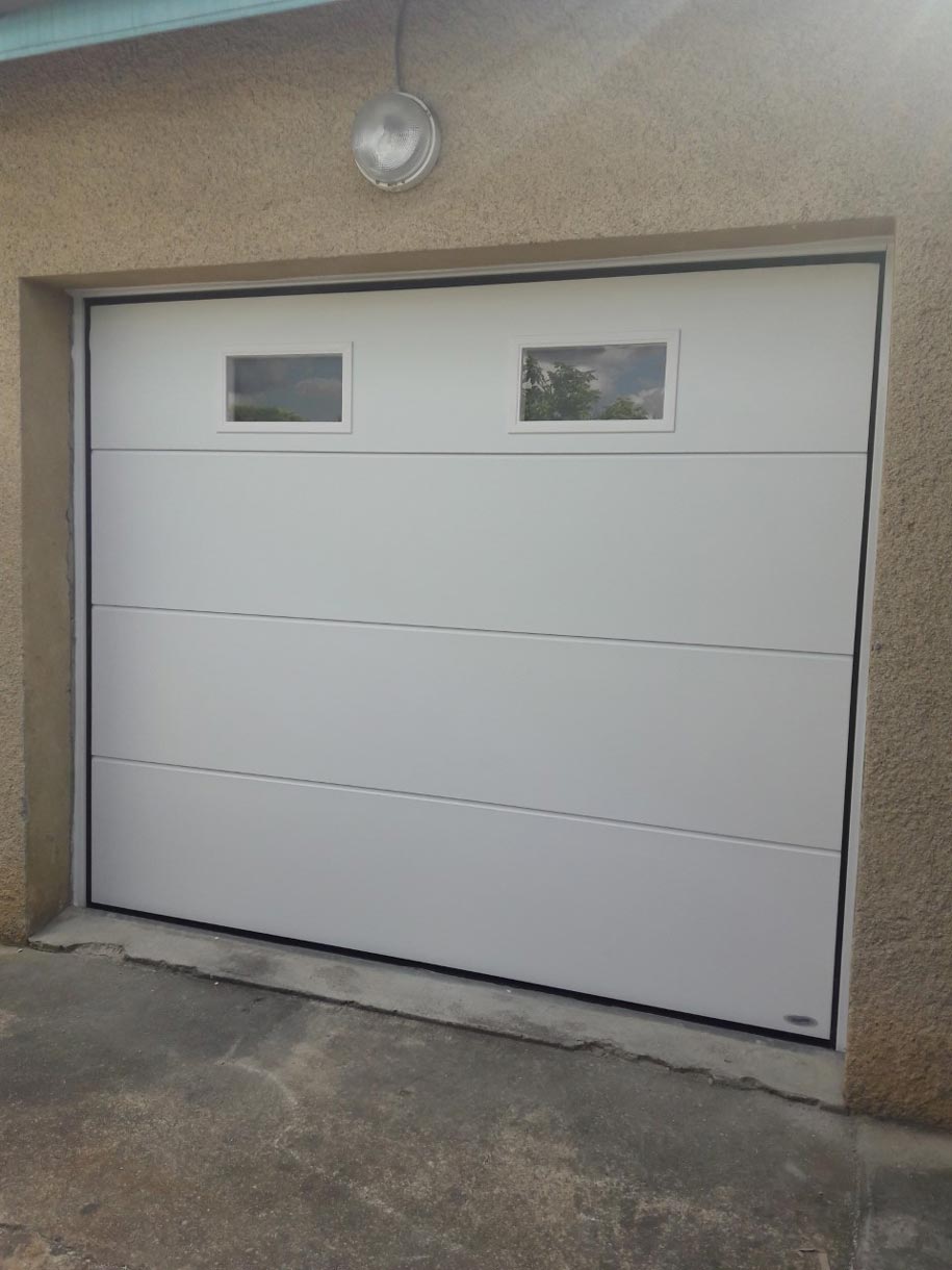 Porte de garage sectionnelle - L'Expert Fenêtre